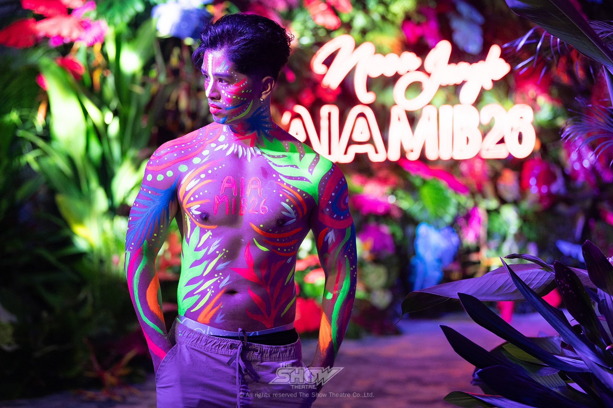 UV body paint