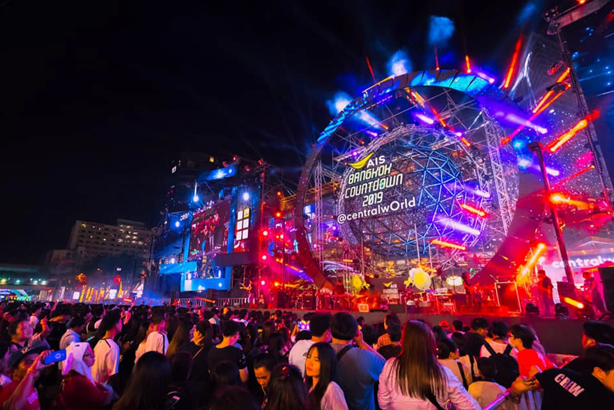 AIS Bangkok Countdown 2019